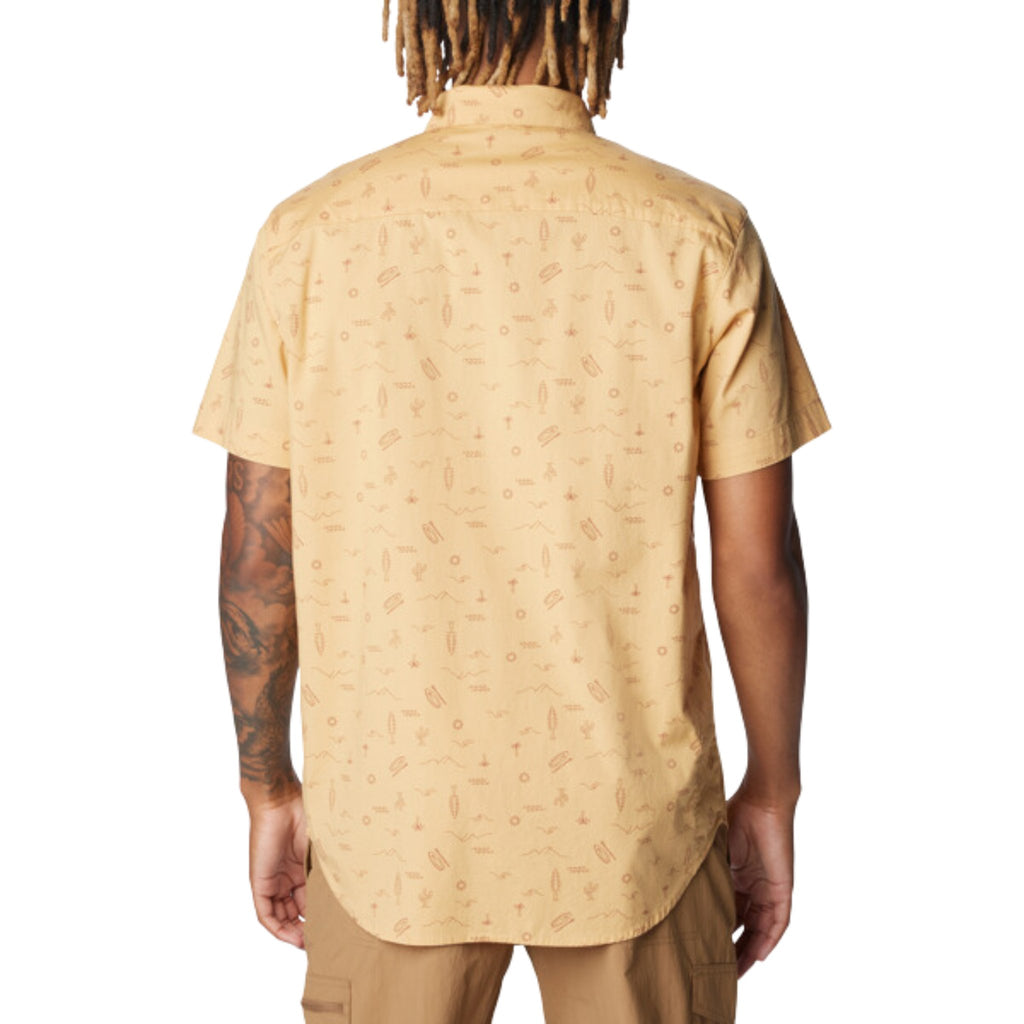 Columbia Men's Rapid Rivers Printed Short Sleeve - Light Camel Explorer - Lenny's Shoe & Apparel