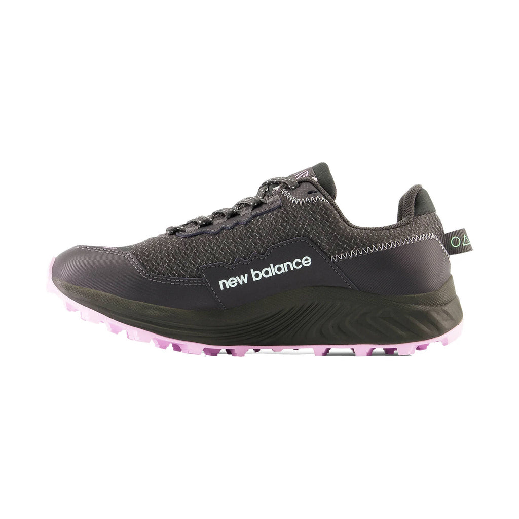 New Balance Women's FuelCell 2190 Trail Shoes - Blacktop - Lenny's Shoe & Apparel