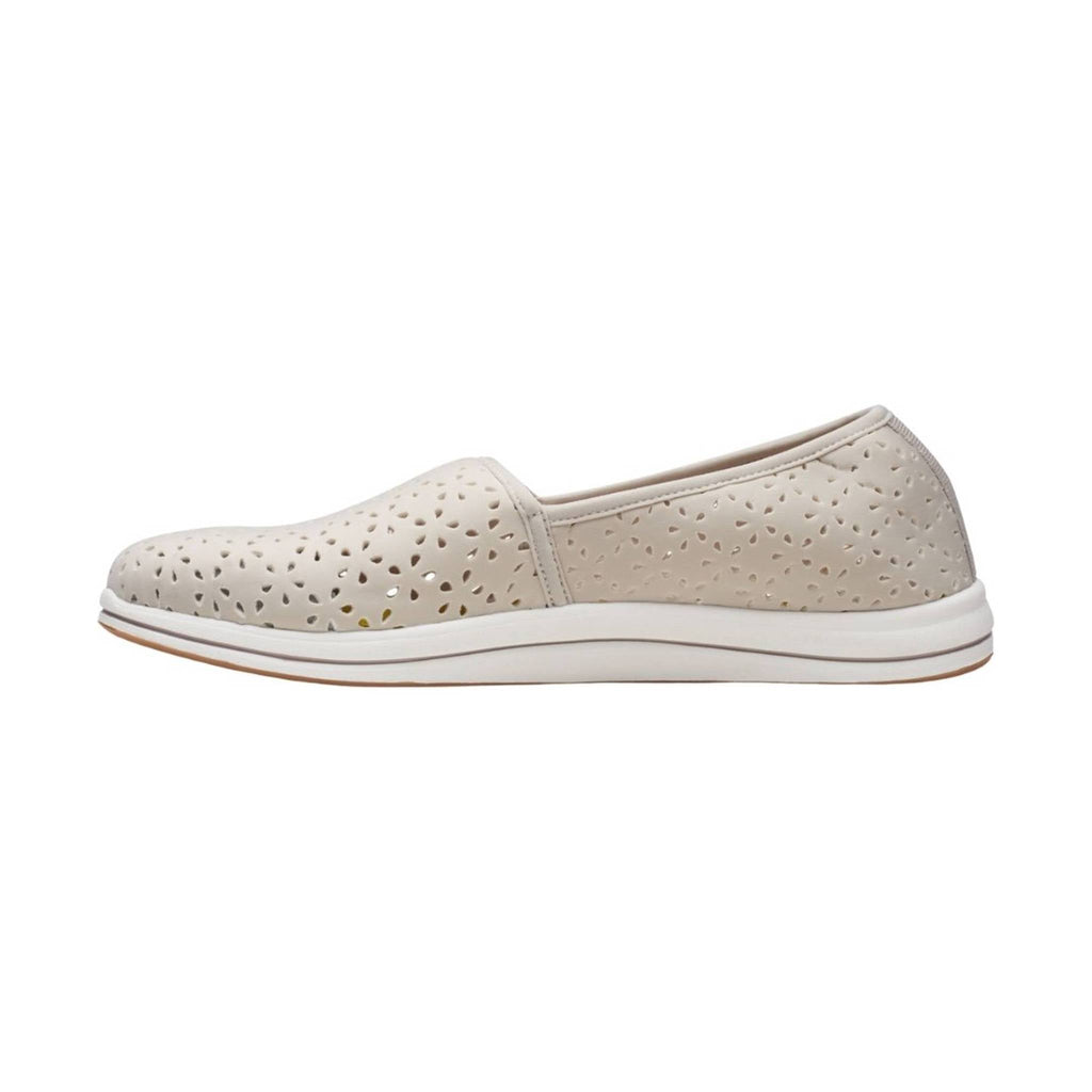 Clarks Women's Breeze Emily - Light Taupe - Lenny's Shoe & Apparel