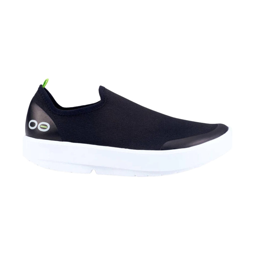 OOfos Women's OOmg Eezee Low Shoe - White/Black - Lenny's Shoe & Apparel